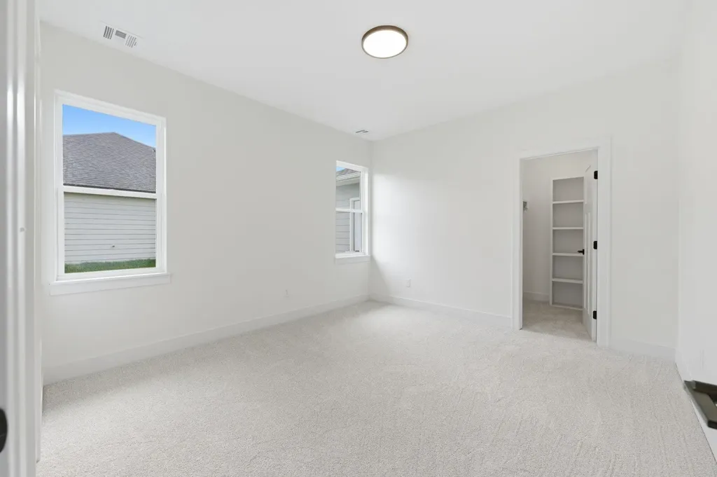 608 E Elmwood Street Park City KS 67147-1124