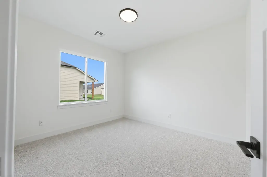608 E Elmwood Street Park City KS 67147-1124