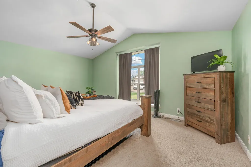 809 Country Lane Newton KS 67114