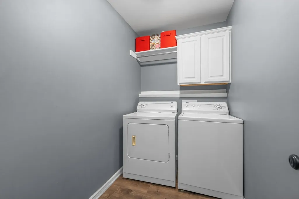 809 Country Lane Newton KS 67114