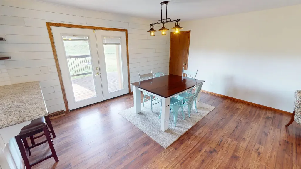 515 W 38th Street Wichita KS 67204