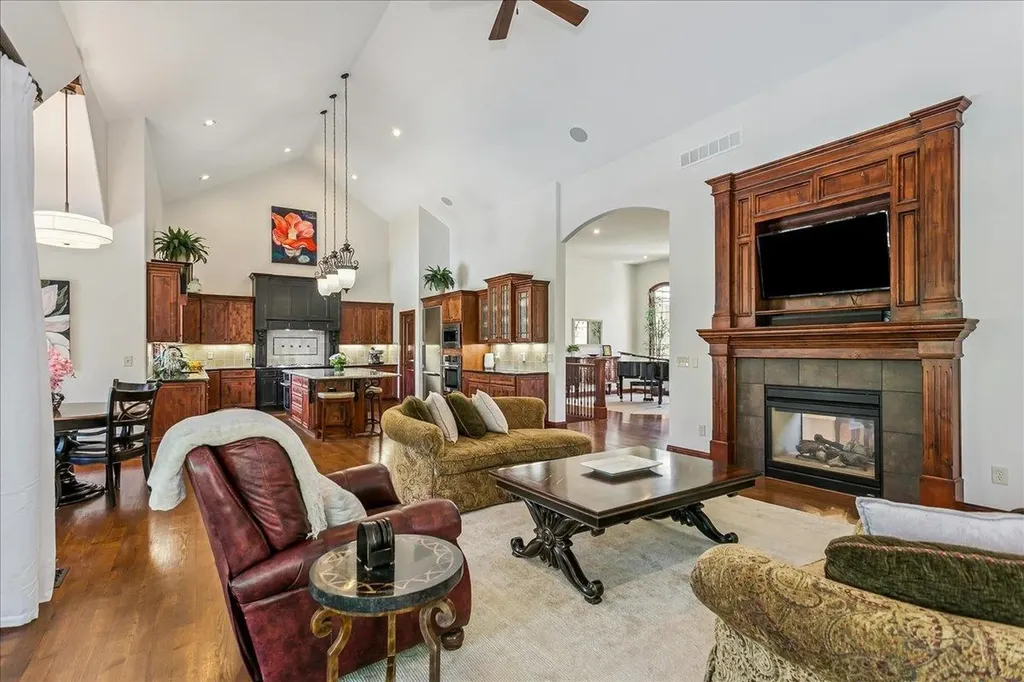 2018 N Crooked Pine Street Wichita KS 67230