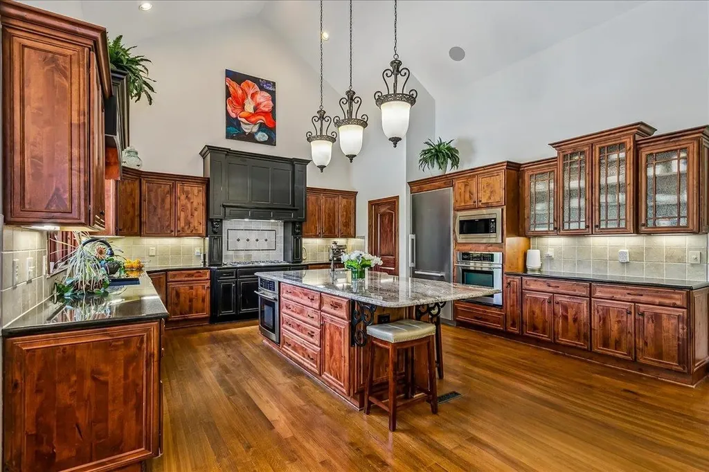 2018 N Crooked Pine Street Wichita KS 67230