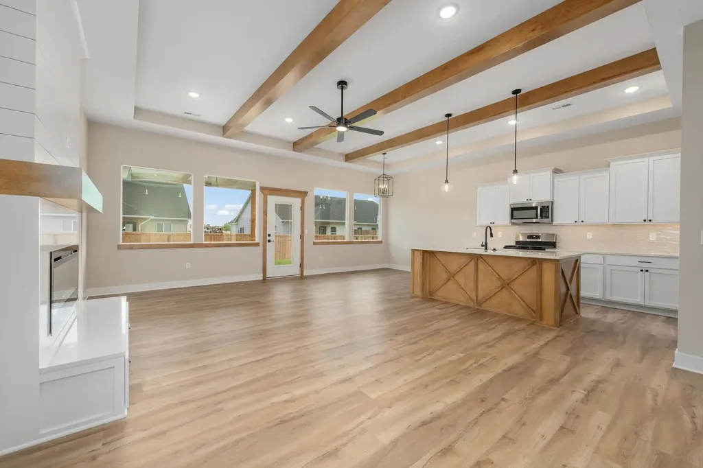 738 N Rainbow Lake Court Wichita KS 67235