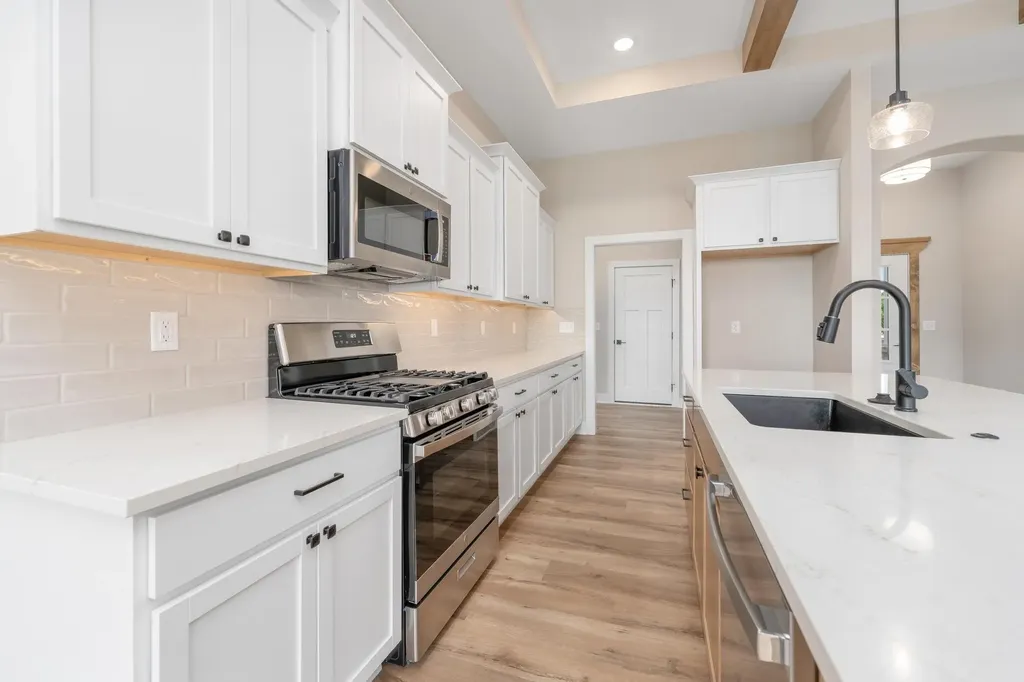738 N Rainbow Lake Court Wichita KS 67235