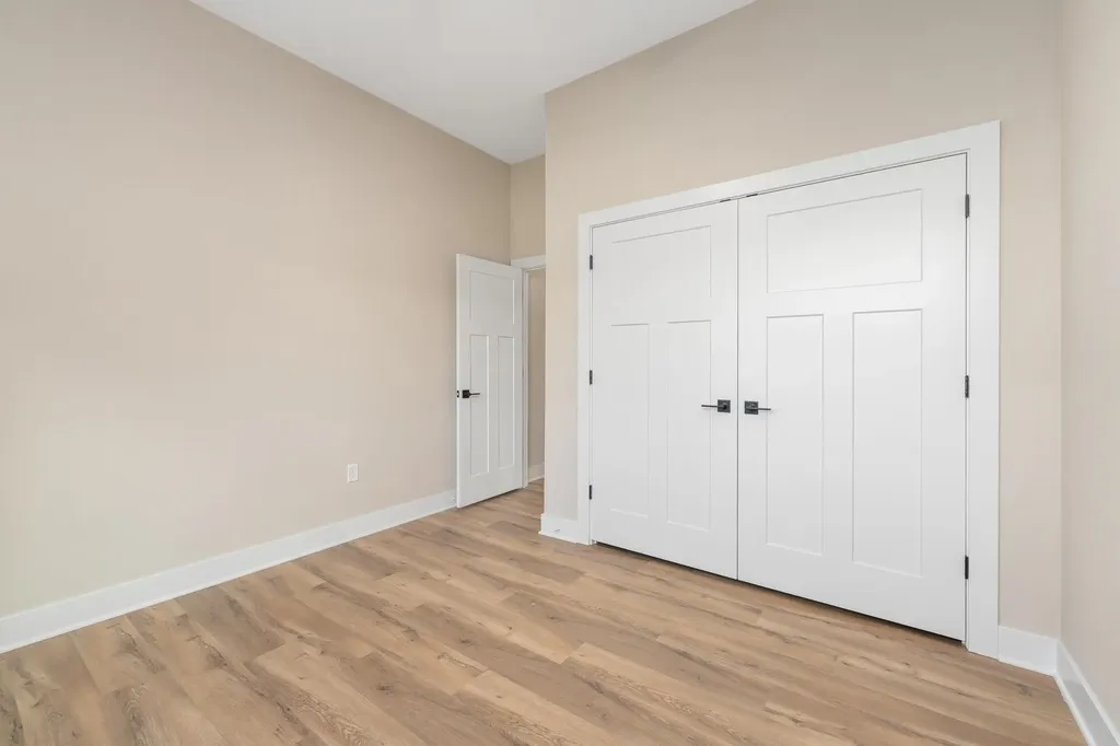 738 N Rainbow Lake Court Wichita KS 67235