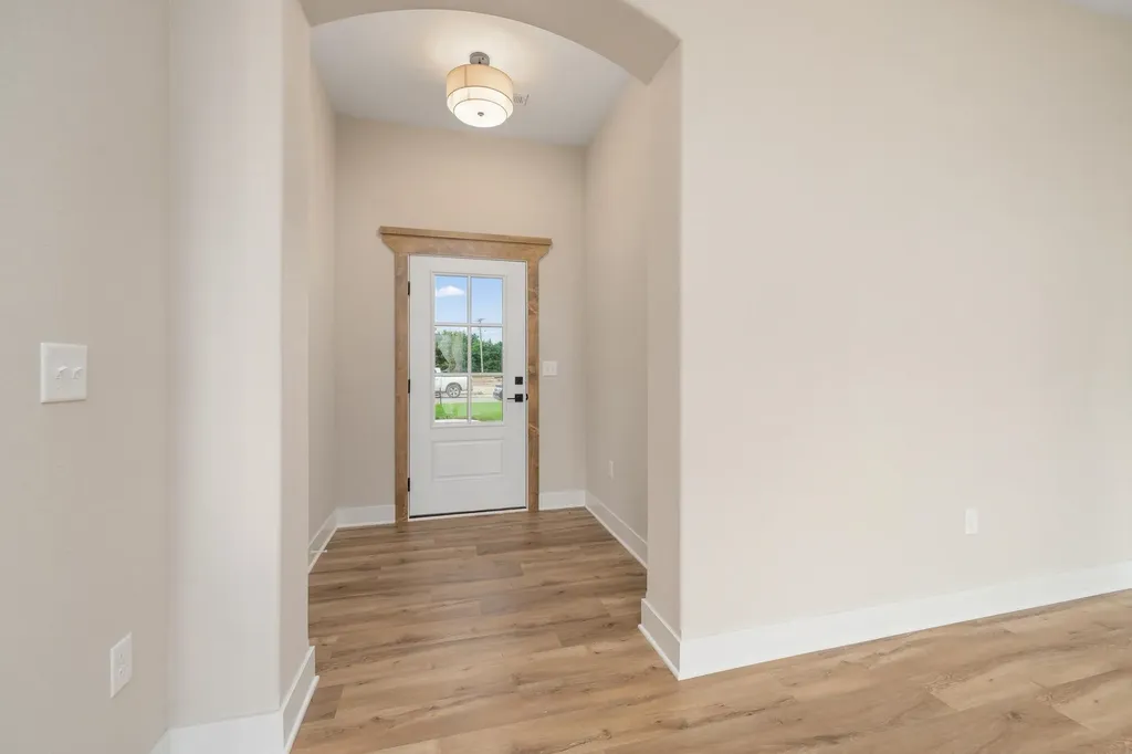 738 N Rainbow Lake Court Wichita KS 67235