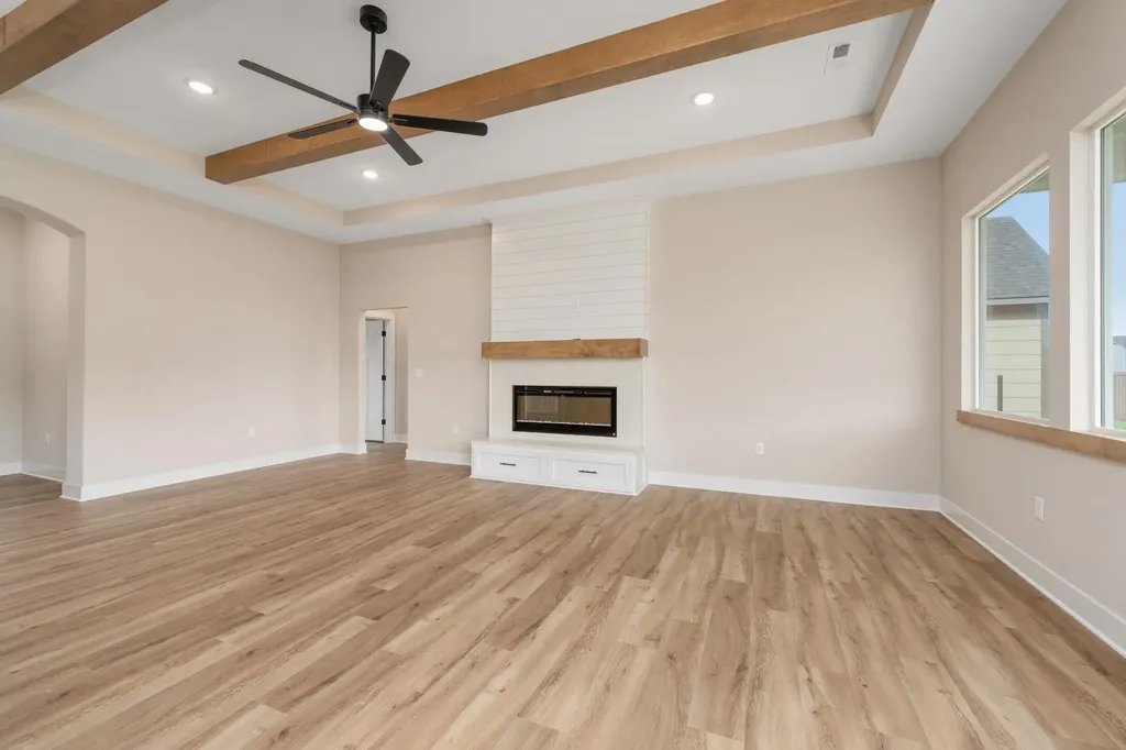 738 N Rainbow Lake Court Wichita KS 67235