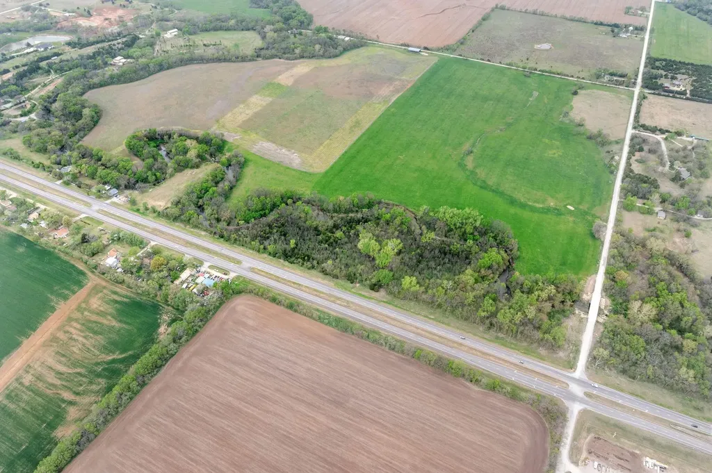 9406 SW Highway Augusta KS 67010