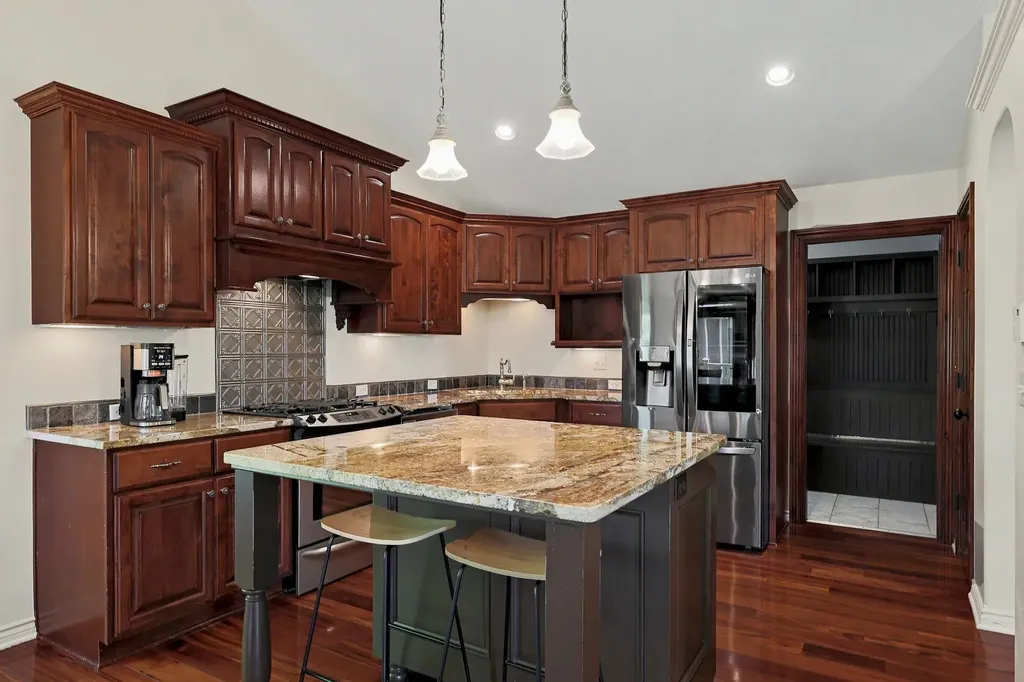 329 S Grand Mere Court Wichita KS 67230