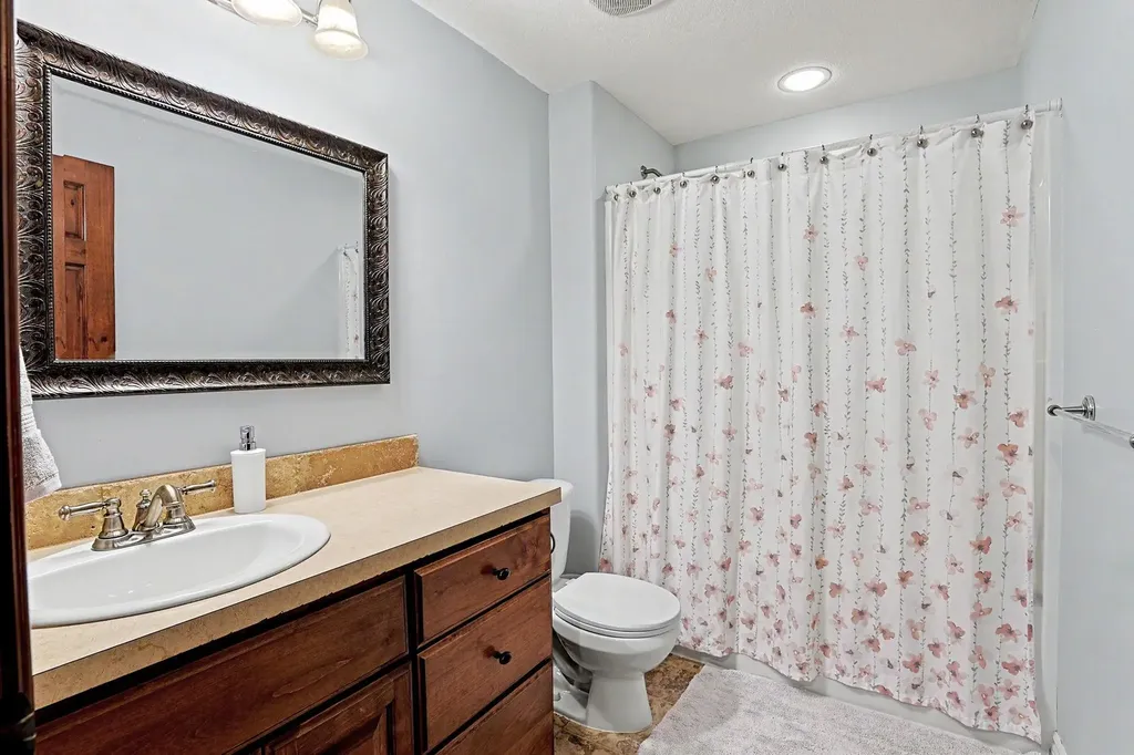329 S Grand Mere Court Wichita KS 67230