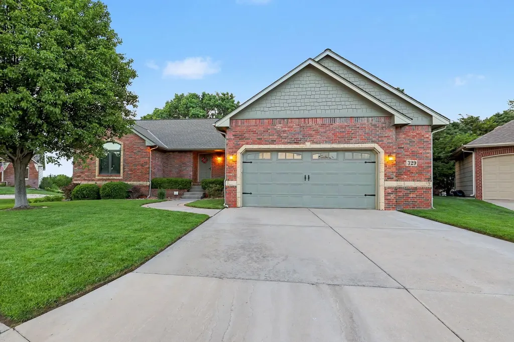 329 S Grand Mere Court Wichita KS 67230