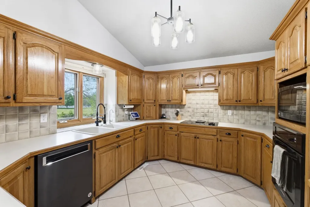 12207 W Briarwood Circle Wichita KS 67235