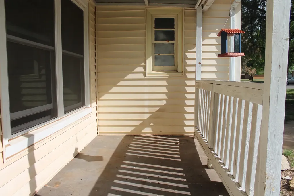 828 N Anthony Avenue Anthony KS 67003