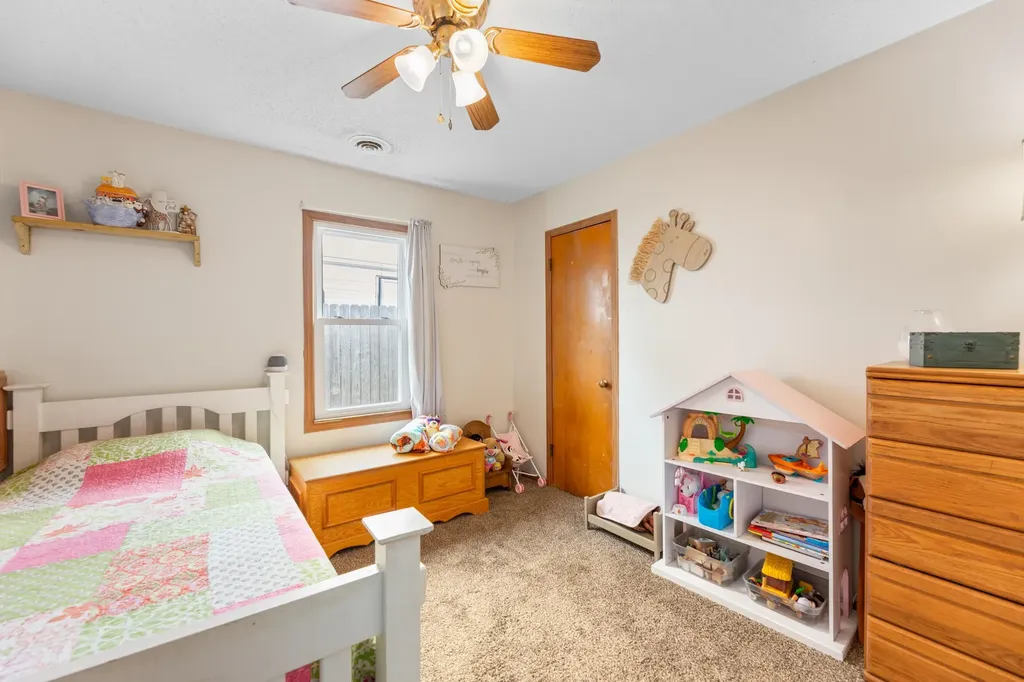 909 N Bebe Street Wichita KS 67212