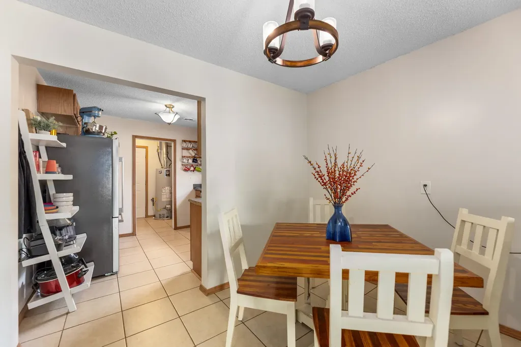 909 N Bebe Street Wichita KS 67212