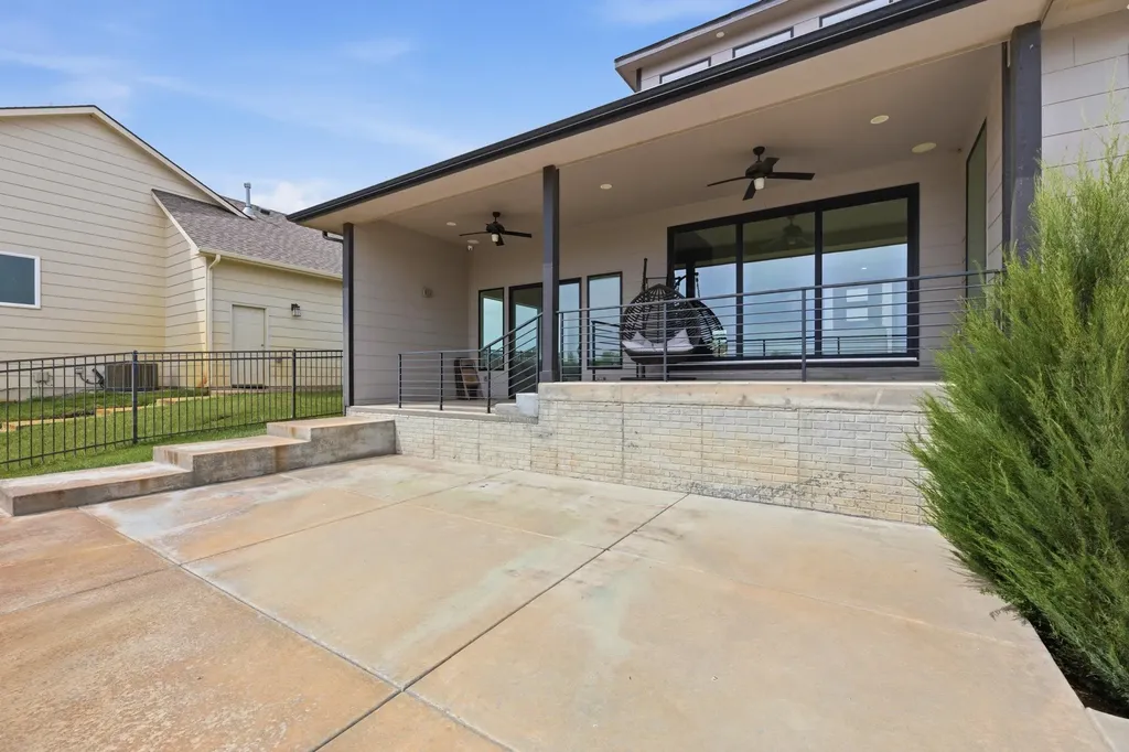 5913 W Driftwood Street Wichita KS 67205