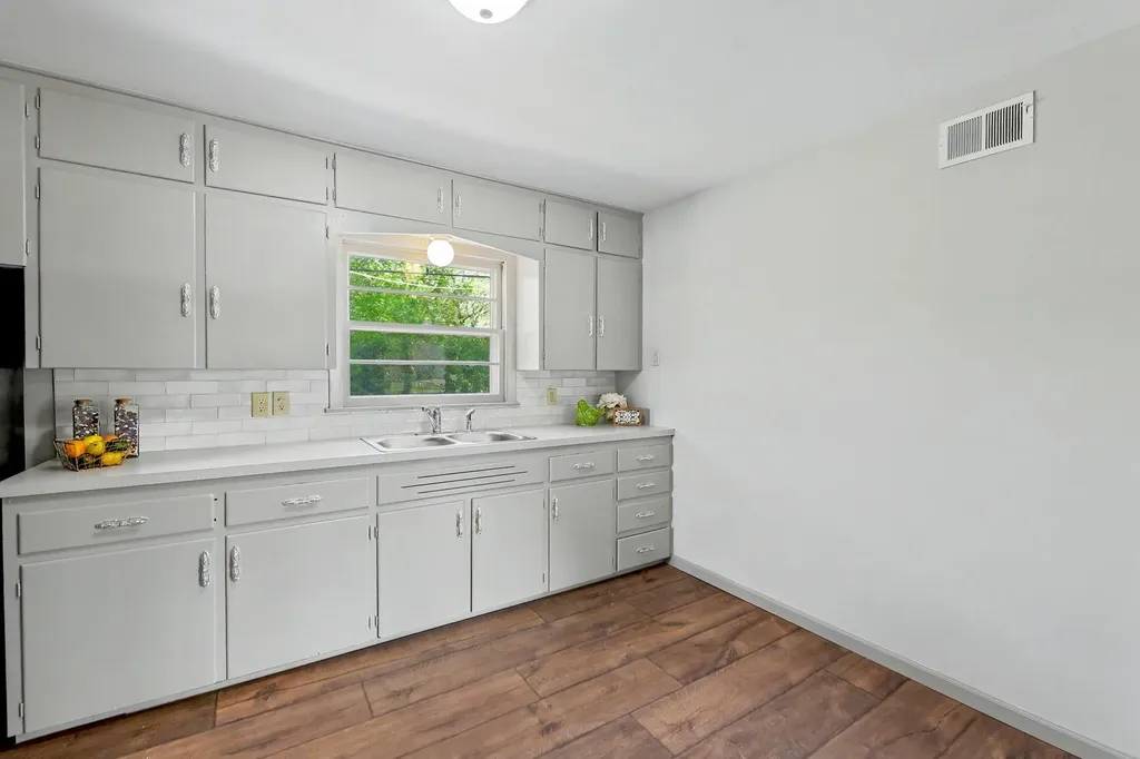 1408 W Rita Street Wichita KS 67213