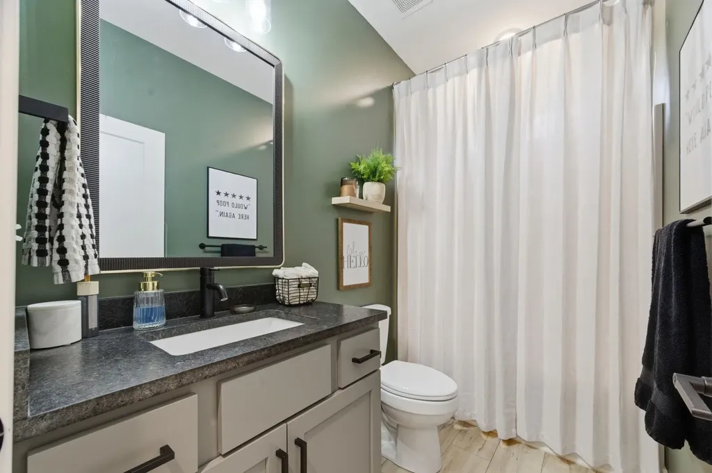 1327 W Footbridge Street Goddard KS 67052