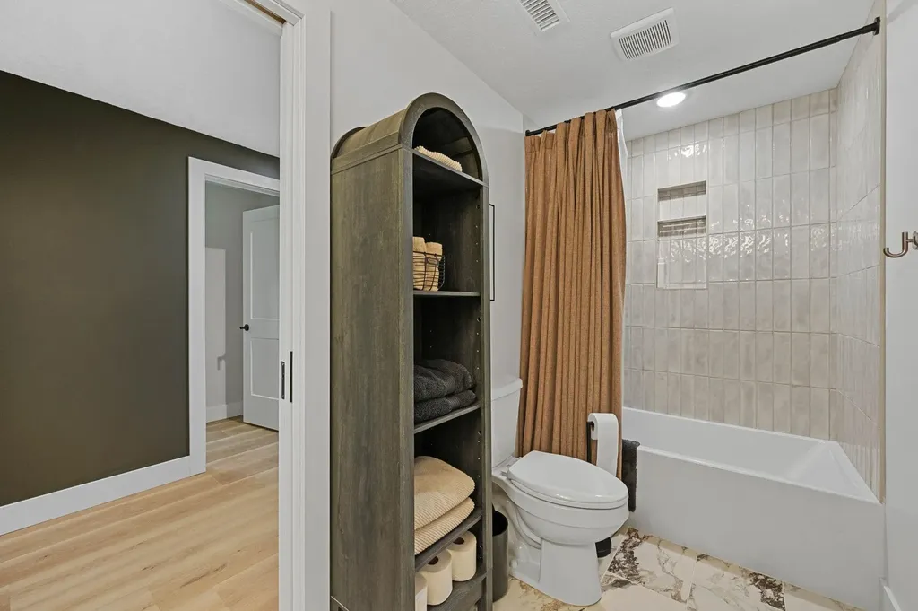 1327 W Footbridge Street Goddard KS 67052