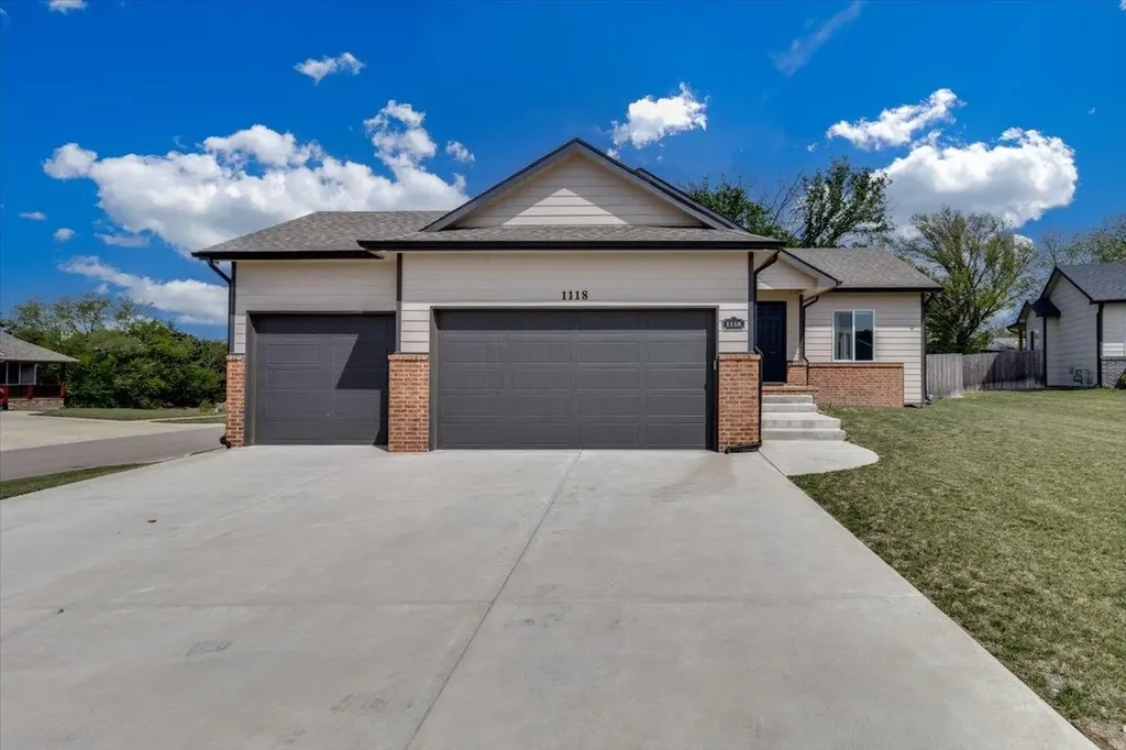 1118 Sontag Court Derby KS 67037