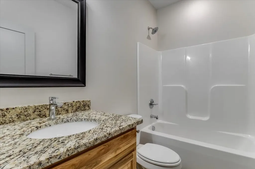 1118 Sontag Court Derby KS 67037