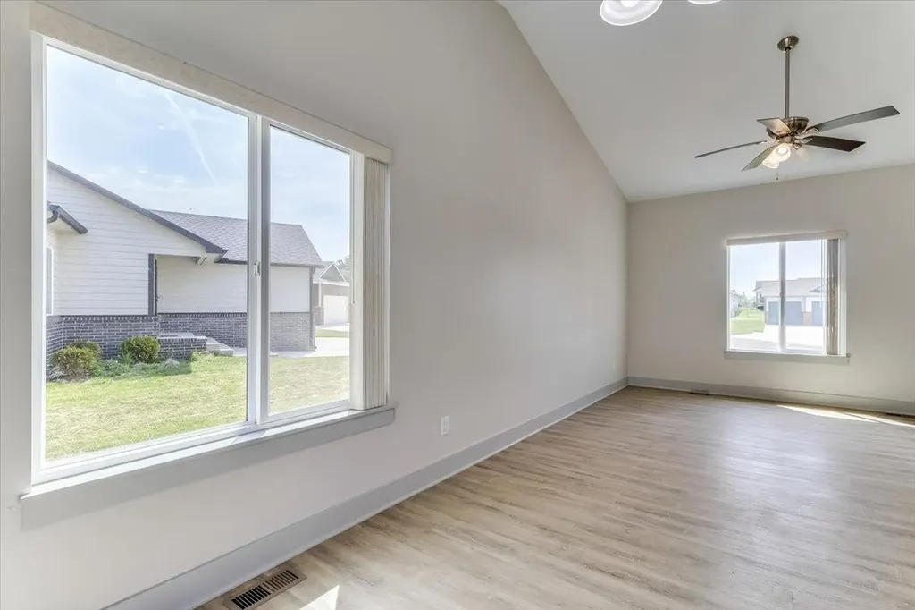 1118 Sontag Court Derby KS 67037