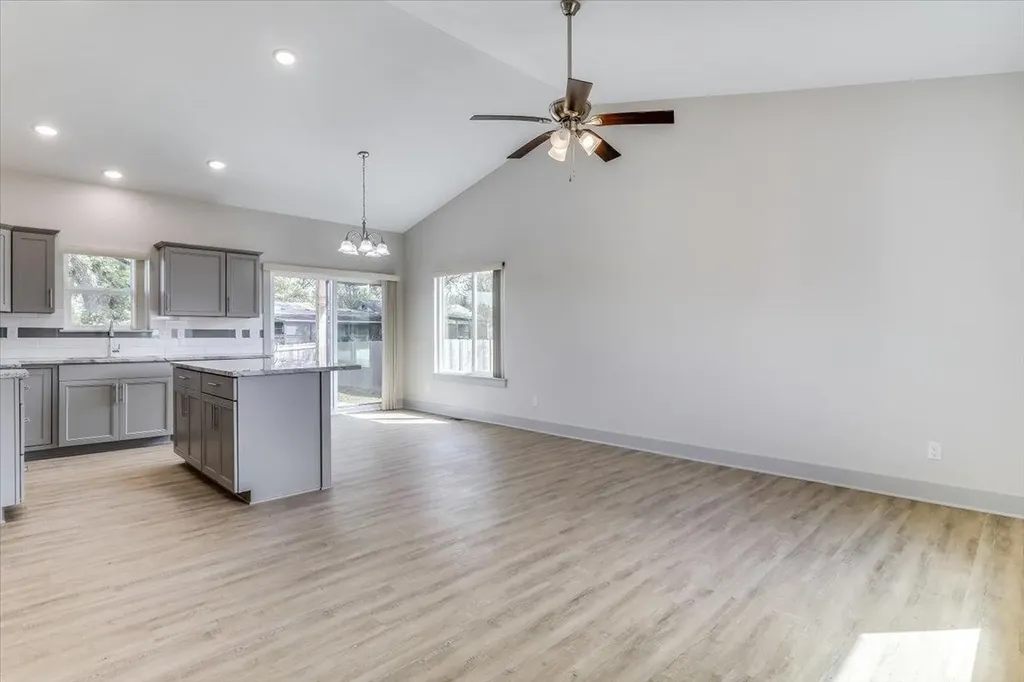 1118 Sontag Court Derby KS 67037