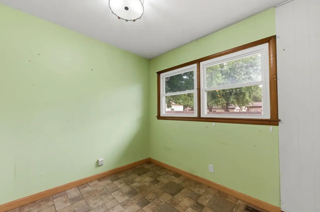 1101 W 4th Street Haysville KS 67060