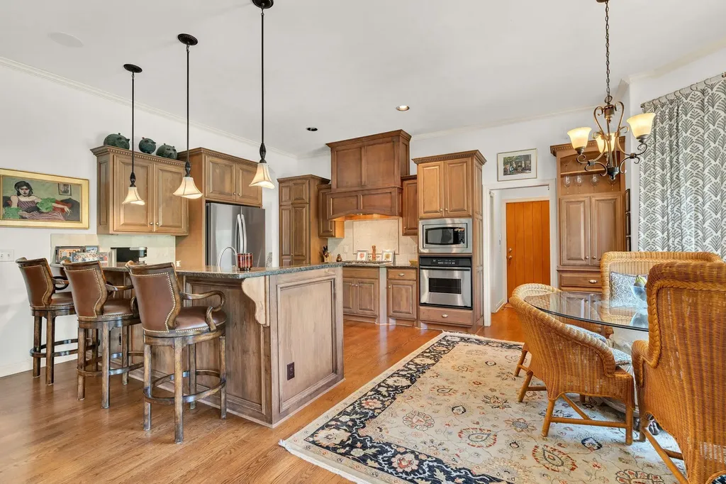 9237 N Wilson Estates Court Wichita KS 67206