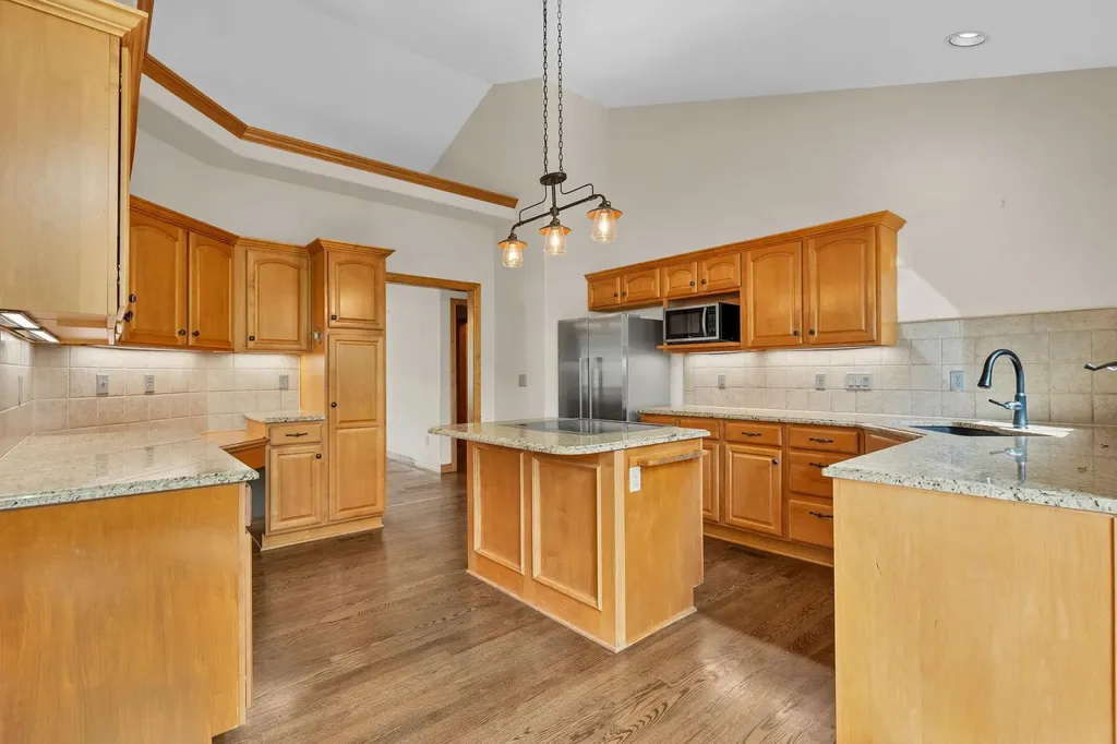 722 N Crest Ridge Court Wichita KS 67230