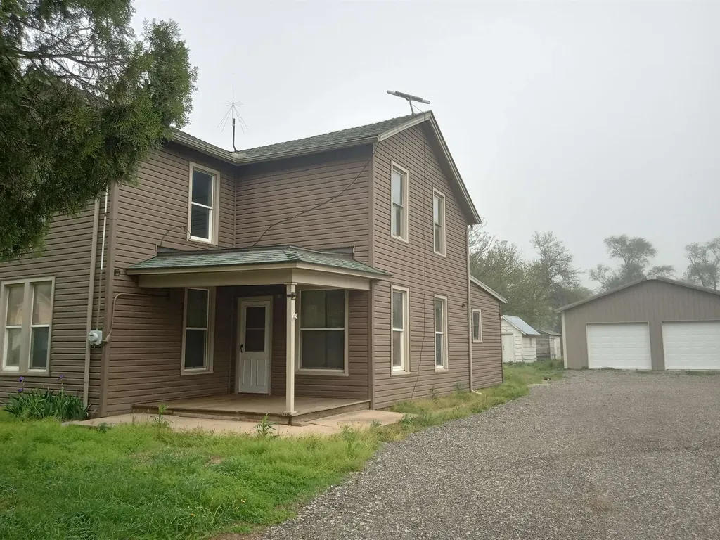 522 North Halstead KS 67056