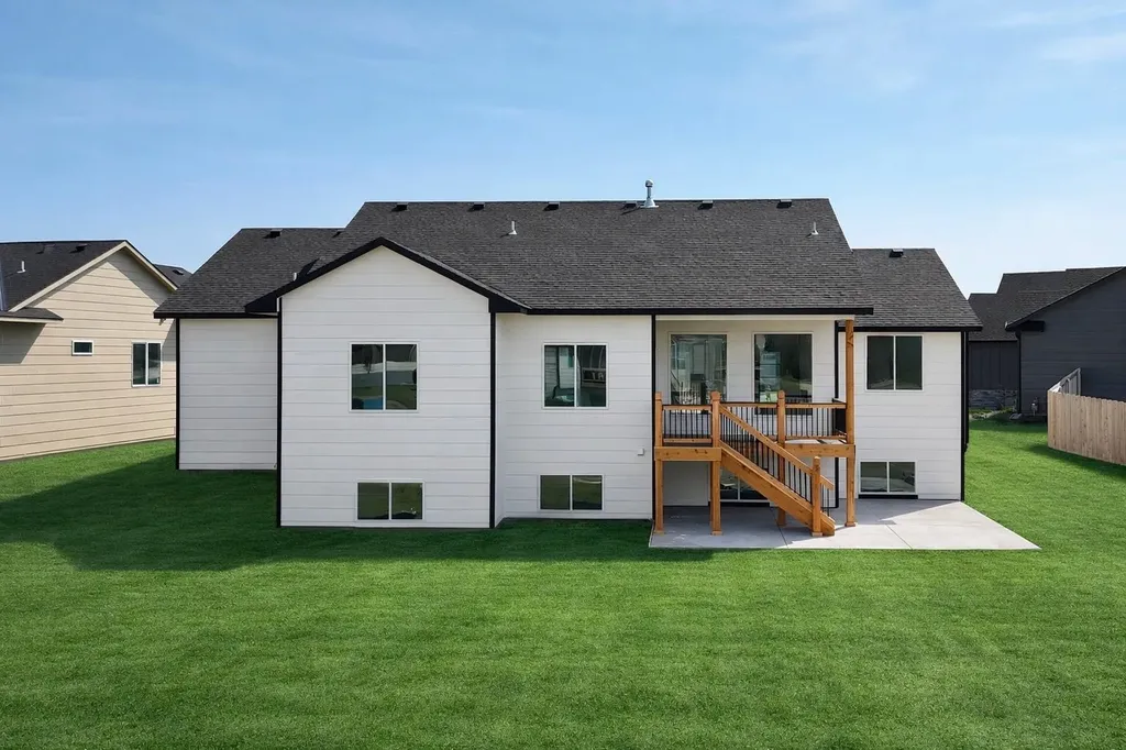 5877 N St Paul Court Wichita KS 67204