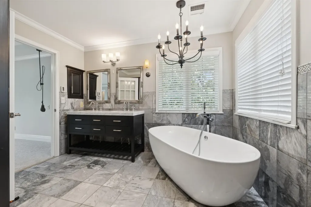 914 N Cypress Court Wichita KS 67206