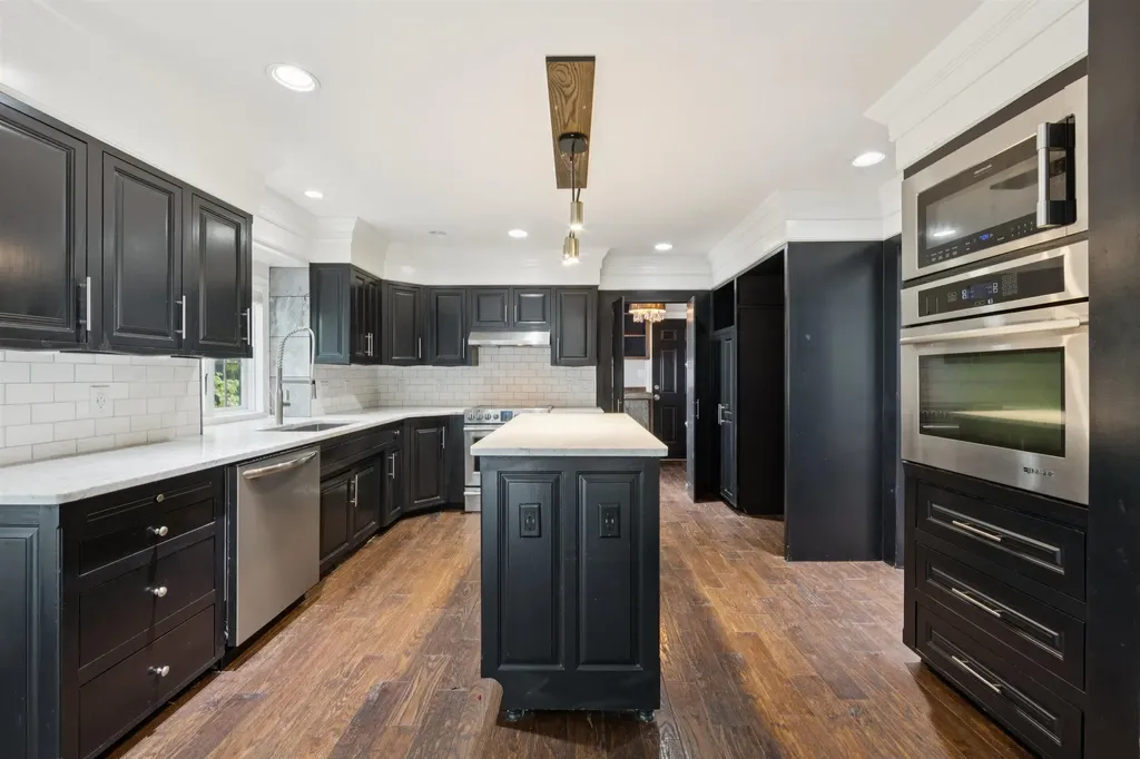 914 N Cypress Court Wichita KS 67206