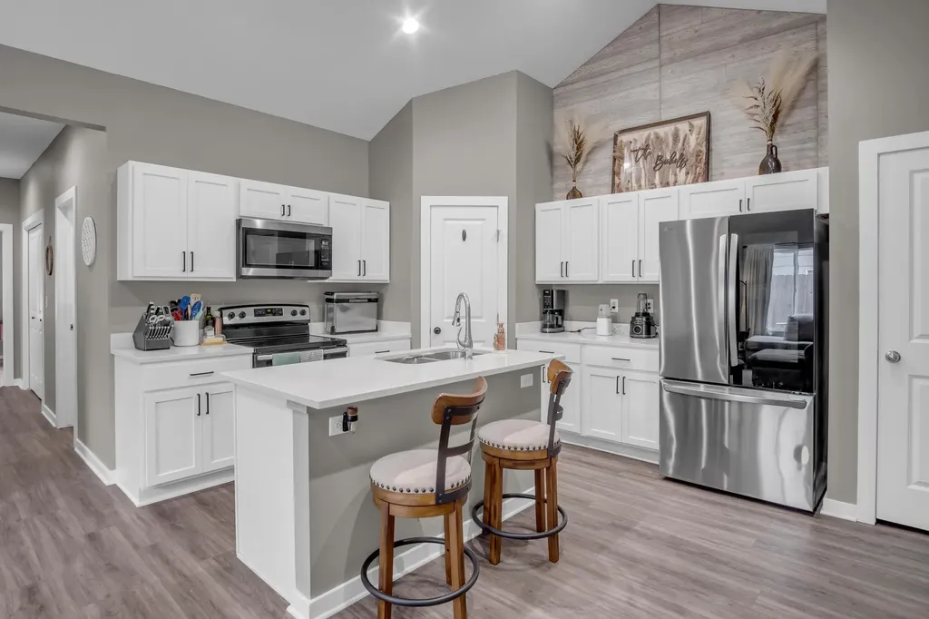 12123 W Shadow Lakes Street Wichita KS 67205