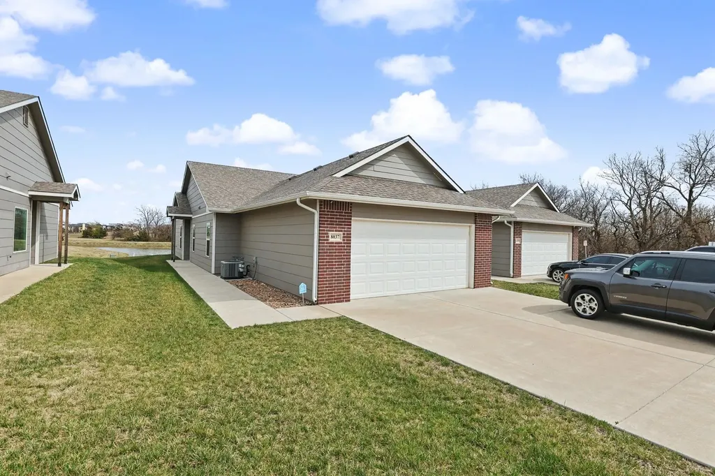 8035-8037 E 34th Court S Wichita KS 67210