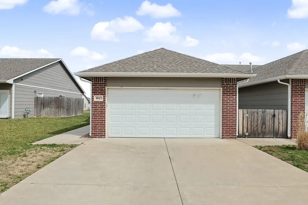 8041-8043 E 34th Court S Wichita KS 67210