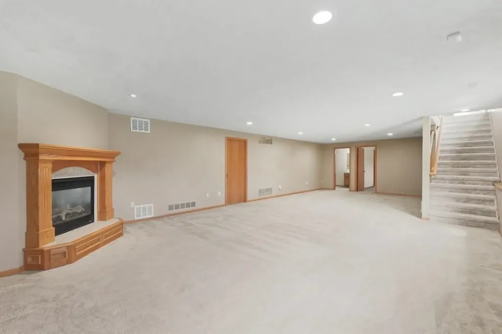 728 N Ritchfield Street Wichita KS 67206