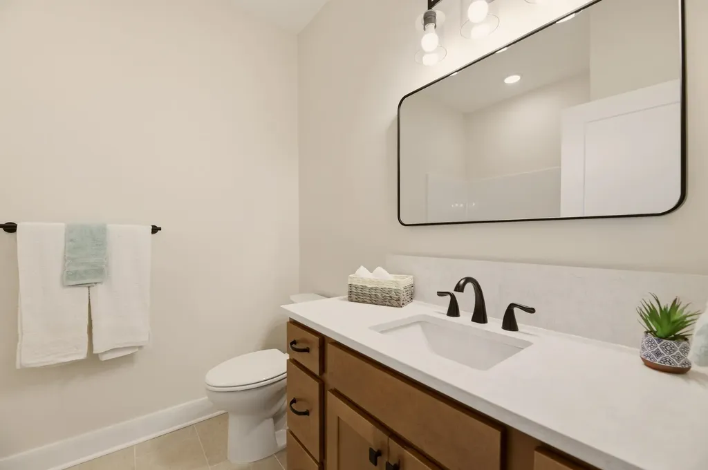 505 Maple Leaf Circle Newton KS 67114