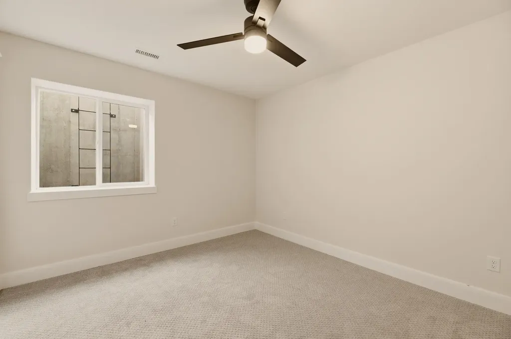 505 Maple Leaf Circle Newton KS 67114