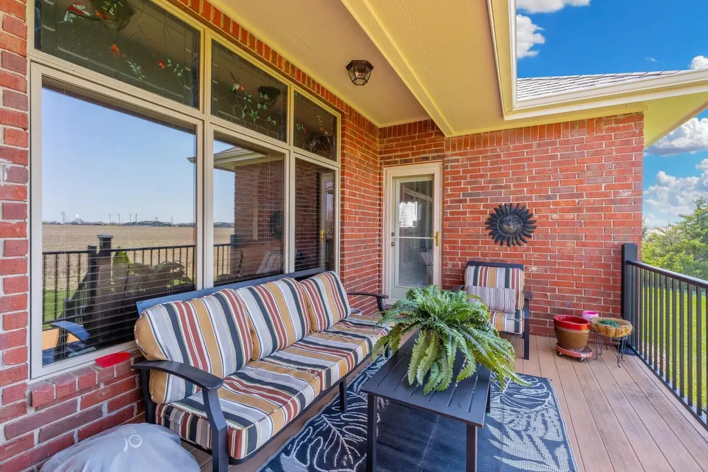 2153 S Sierra Hills Circle Wichita KS 67230