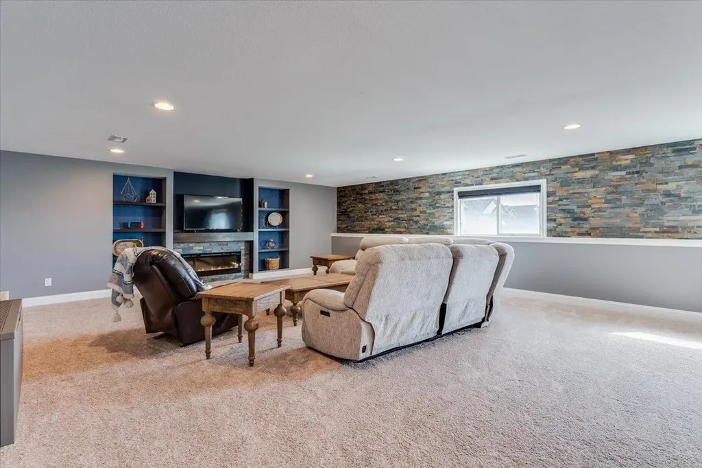 706 S Saint Andrews Circle Wichita KS 67230