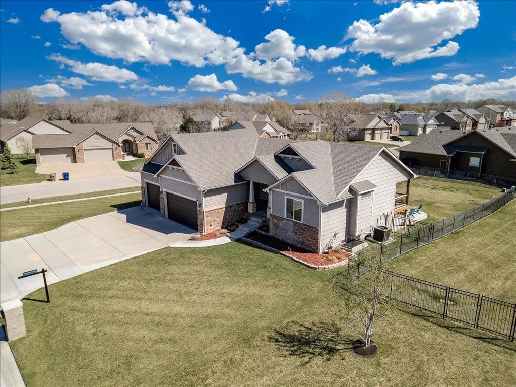 706 S Saint Andrews Circle Wichita KS 67230