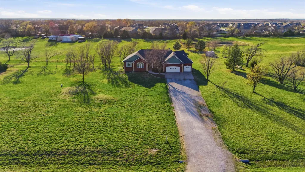 10251 S 89th Circle E Mulvane KS 67110