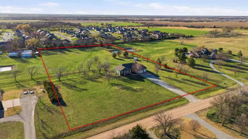 10251 S 89th Circle E Mulvane KS 67110