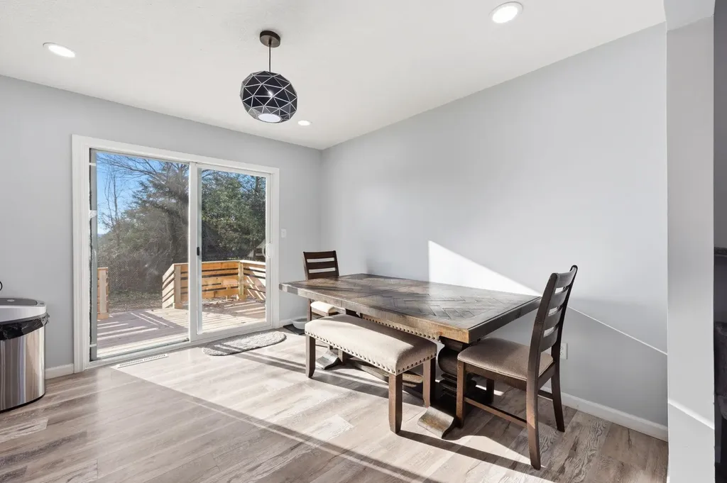 4936 NW County Line Road Benton KS 67017