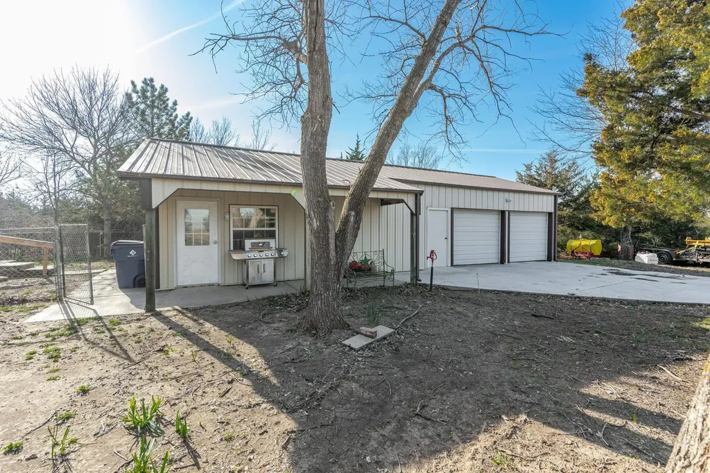 4936 NW County Line Road Benton KS 67017