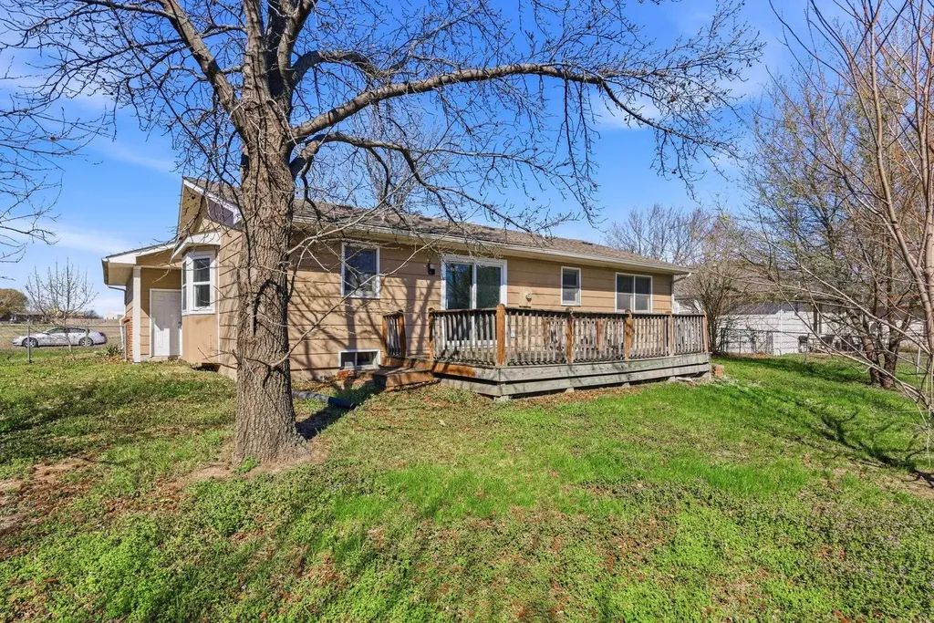 28 Harris Rose Hill KS 67133