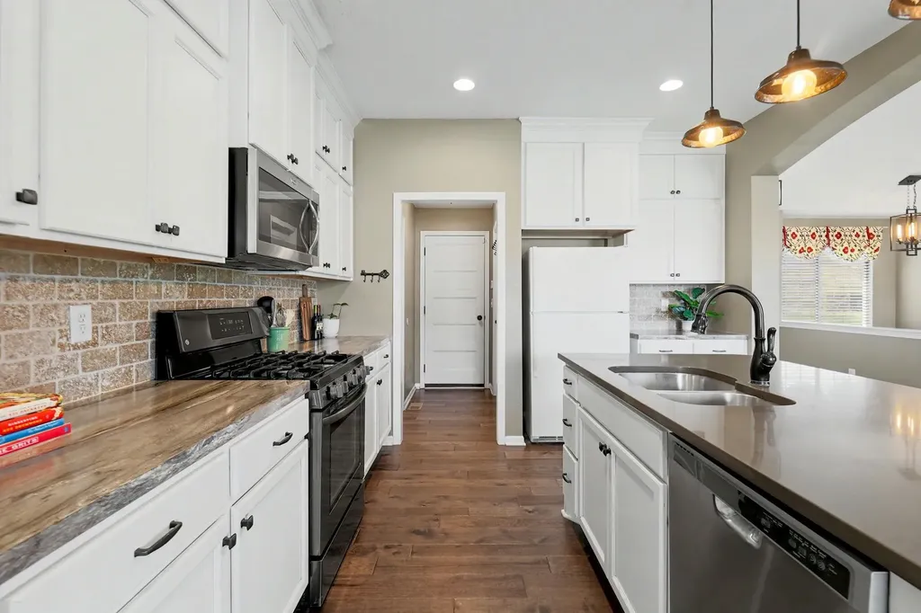 6501 W Kollmeyer Court Wichita KS 67205